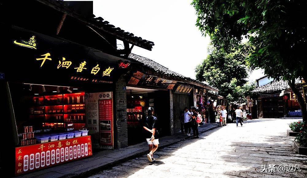 蜡笔小新兄妹春节大拜年